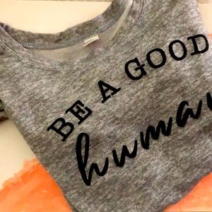 gray, white, with black print crop top. XL girls.